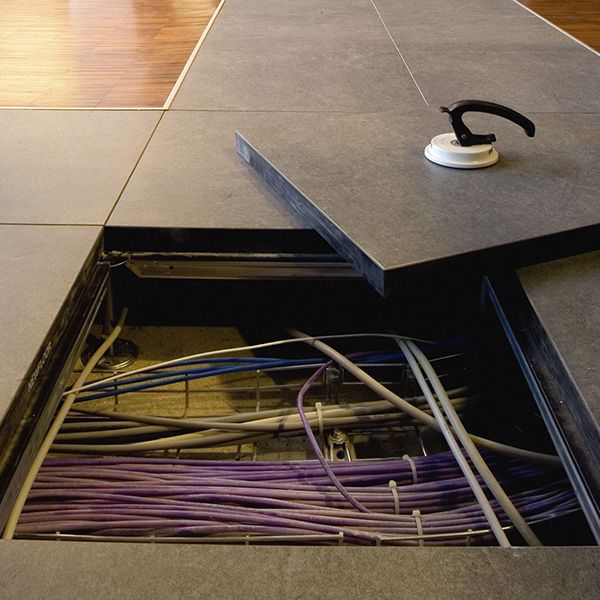 View raised floors made with Ariostea materials
